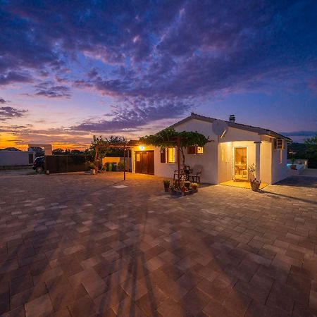 Casa Rural M&M Vodice Kültér fotó